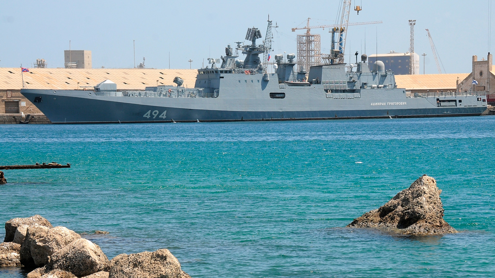 Sudan Rusiyaya silah müqabilində hərbi baza təklif edir