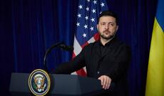 Zelenski Donbasda azad iqtisadi zona və qoşunların çıxarılması məsələsinin referendumuna razılaşıb