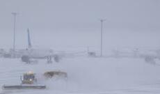 ABŞ-da qar fırtınası səbəbindən 10.000-dən çox uçuş ləğv edilib