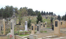 Azərbaycanda məzar daşına yazılan cümləyə görə məhkəməyə müraciət olunub