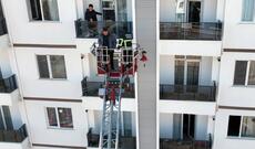 Elektrik rozetkasında qalan şarj cihazı yanğına səbəb oldu və 16 nəfər xəstəxanaya yerləşdirildi