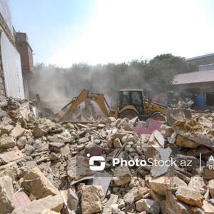 Bakıda “xruşovka”ların hamısı söküləcək? - VACİB AÇIQLAMA