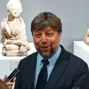 Rusiyada həyasız qanun hazırlanır: Xaricdə həbs edilən ölkə vətəndaşı ordunun müdaxiləsi ilə azad ediləcək