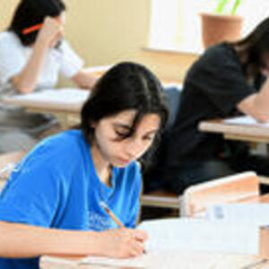 İmtahanlarda yazıb-pozan qələmlərlə bağlı AÇIQLAMA