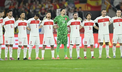 Bu gün Türkiyə millisi həlledici oyuna çıxır