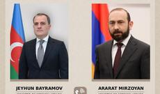 Azərbaycan və Ermənistan XİN başçıları telefon danışığı aparıblar