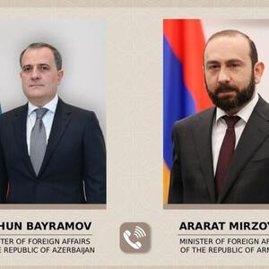 Azərbaycan və Ermənistan XİN başçıları telefon danışığı aparıblar