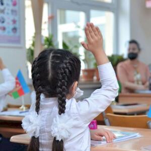 Məktəblilər 10 gün dərsə getməyəcək – SƏBƏB