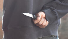 Bakıda yeniyetmə valideynlərini bıçaqlamaqda şübhəli bilinir