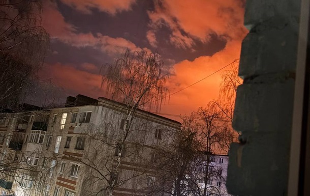 Kütləvi dron hücumundan sonra Kstovo neft emalı zavodunun sənaye zonasında yanğın baş verib