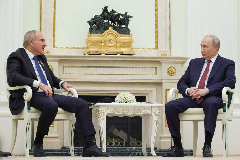 Putin və Paşinyan arasında sərt söhbət olduğu ortaya çıxıb