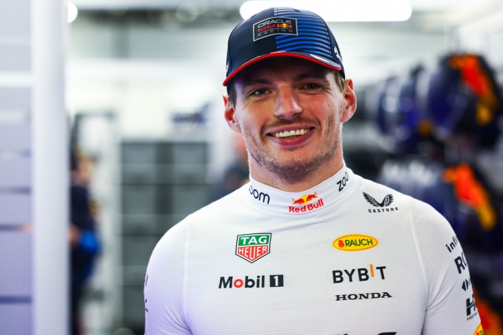 Maks Ferstappen 2026-cı ildə “Red Bull”-dan ayrılmamaq qərarına gə