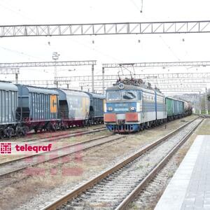 Azərbaycandan Ermənistana 22 vaqon dizel yanacağı yola salındı