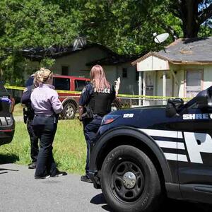 Luiziana ştatında atıcı 7-si özünün olmaqla səkkiz uşağı öldürüb