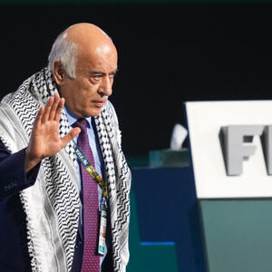 Fələstinli FIFA Konqresində İsrailli rəsmi ilə əl sıxmaqdan imtina edib