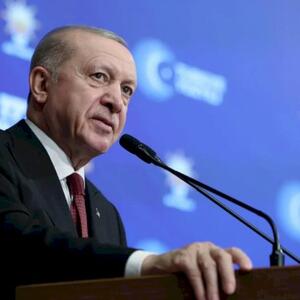 Ərdoğan Bakı ilə danışdı: Makronu Türkiyəyə buraxmadı