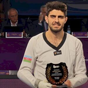 Azərbaycanlı paralimpiya çempionu xüsusi mükafata layiq görüldü