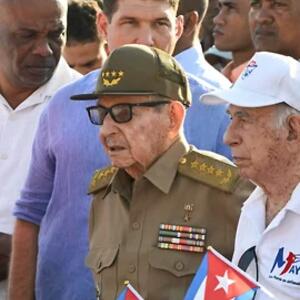 ABŞ Raul Kastronun tutulmasına Venesuela ssenarisinə uyğun olaraq icazə verir