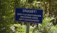 Bu restorana şortla giriş qadağan edildi - Video