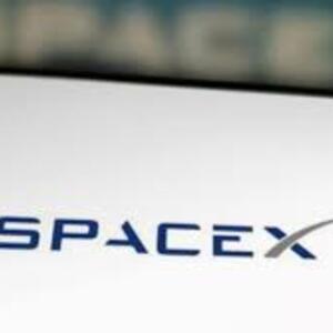 Mask SpaceX qaynaqçılarını IPO ilə milyonçuya çevirdi