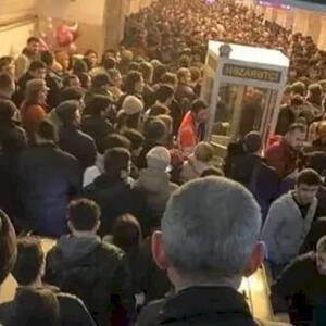 Bakı metrosunda qorxulu anlar