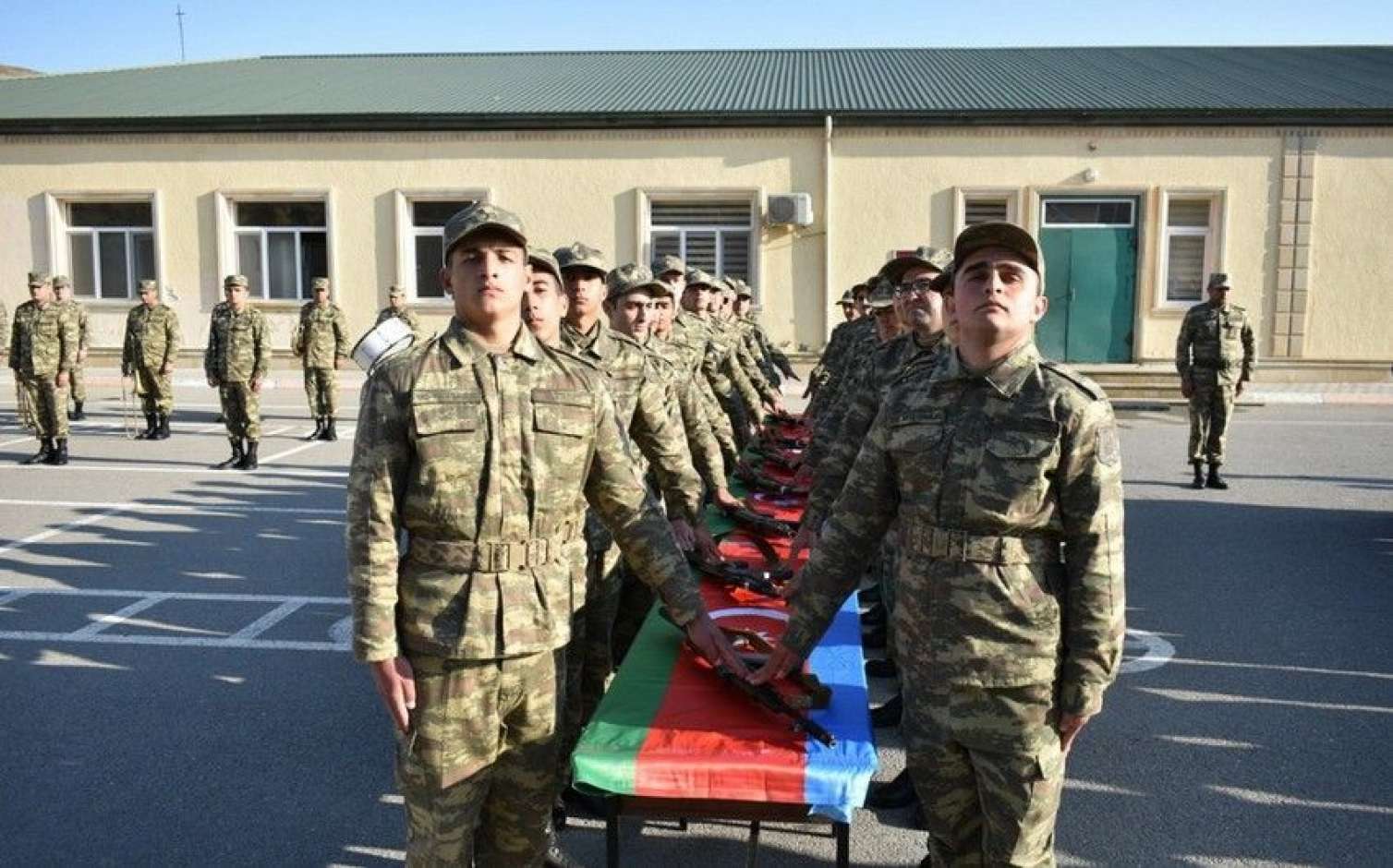 Bu xəstəlik daşıyıcıları hərbi xidmətə yararlıdır - RƏSMİ