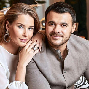 50 min dollara saat almaqdansa... - Emin Ağalarov