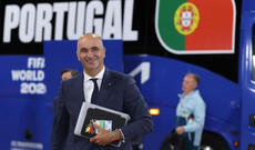 Roberto Martines Portuqaliya millisindən ayrıldığını açıqlayıb
