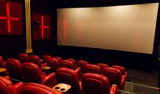 Bakıda rusca filmlər kinoteatrları başına aldı