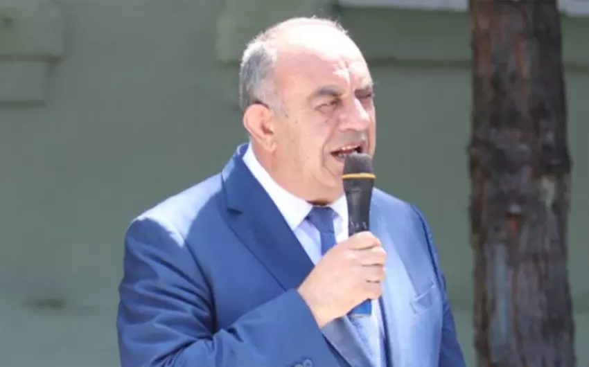 Qaxın sabiq icra başçısının həbs müddəti uzadıldı
