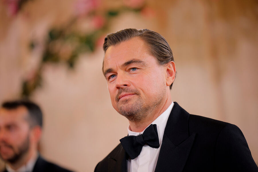 Leonardo DiCaprio fanatları təhlükəsizlik işçilərinə 500 avro rüşvət verərək kluba girməyə çalışdılar