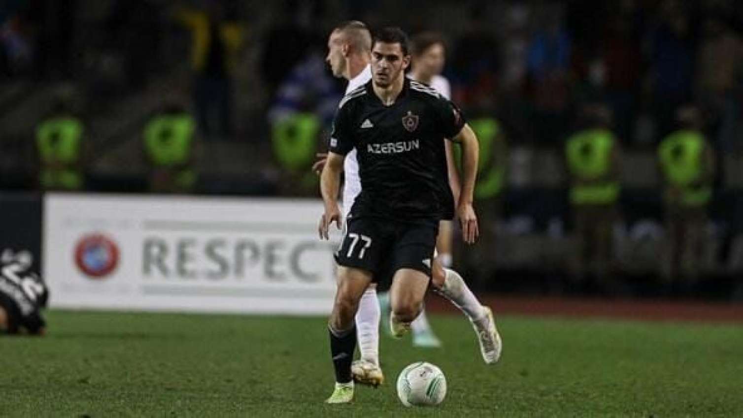 "Qarabağ"ın futbolçusu Rusiya klubuna transfer oldu