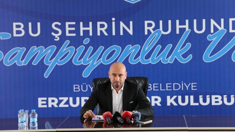 “Ərzurumspor” Nəriman Axundzadənin transferi öncəsi “Qarabağ”dan məlumat alıb - EKSKLÜZİV