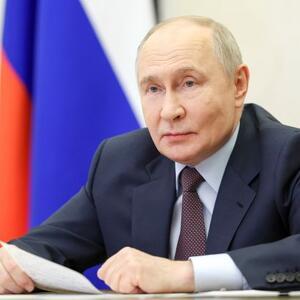 Putin Rusiyanın mövcud reallıqları nəzərə alaraq Ukrayna ilə sülh danışıqlarına hazır olduğunu bildirib