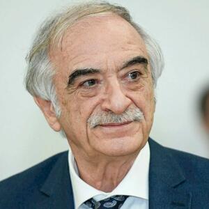81 yaşlı Polad Bülbüloğlu boşandı və yenidən EVLƏNDİ