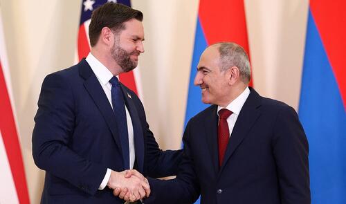 ABŞ Ermənistanın yenidən silahlanmasına kömək edəcəyinə söz verib