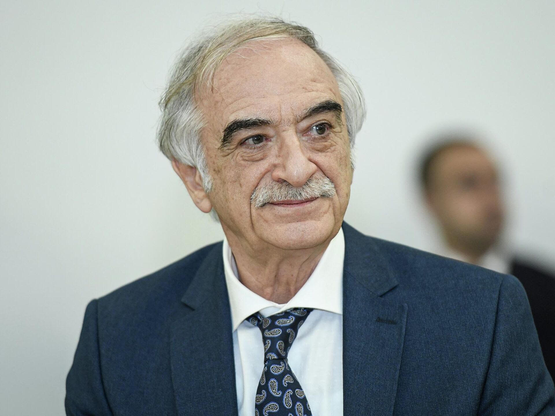 "Polad Bülbüloğlu ilə tapança alıb onu aeroportda qarşılamağa getmişdik"