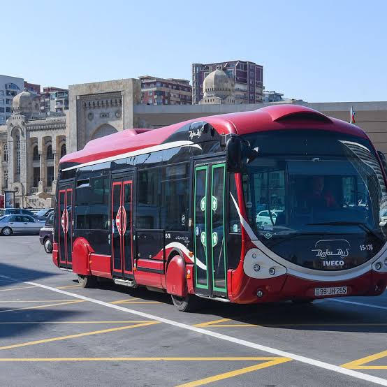 65 yaşadək şəxslər üçün sürücü vakansiyası: 1350 manat veriləcək