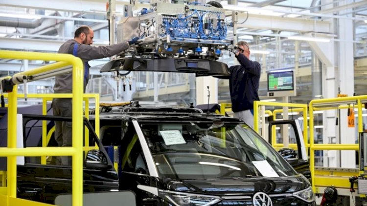 “Volkswagen”də böhran dərinləşir - Zavodlarda bağlanma təhlükəsi
