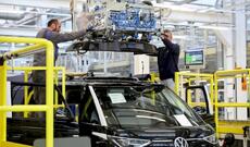 “Volkswagen”də böhran dərinləşir - Zavodlarda bağlanma təhlükəsi
