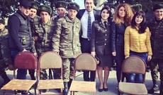 Müğənnilər cəbhə bölgəsində olublar