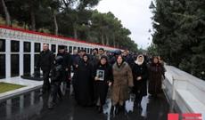 Hacibəy Heydərli: “Deyir, imkanlı adam içəndə olur "yeyib-içən oğlan", kasıb içəndə isə “alkaş”