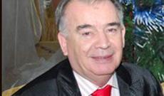 Arif Qazıyev: “Gənc rejissorlar yalnız sponsorlarına güvənir, necə gəldi çəkirlər, nə var ki, pul xətrinə efirə nə isə versinlər”