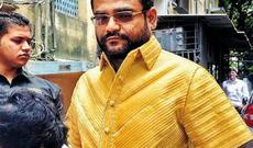 İş adamının qızıldan köynəyi