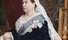 Britaniya kraliçası Viktoriyanın alt paltarı hərraca çıxarıldı