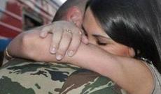 Türkiyədə müalicə alan daha bir hərbçimiz vətənə qayıdıb