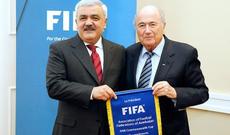 Rövnəq Abdullayev FİFA prezidenti ilə görüşüb