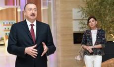 İlham Əliyev və xanımı Mehriban Əliyeva “Bakı-2015” Əməliyyat Komitəsinin baş ofisində olublar