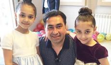 Elton Hüseynəliyevin qızı birinci sinfi bitirdi - FOTO