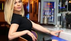 Rəqsanənin qızı: "Türkiyədə tərbiyəsiz obraza çəkilmək üçün təklif almışam"